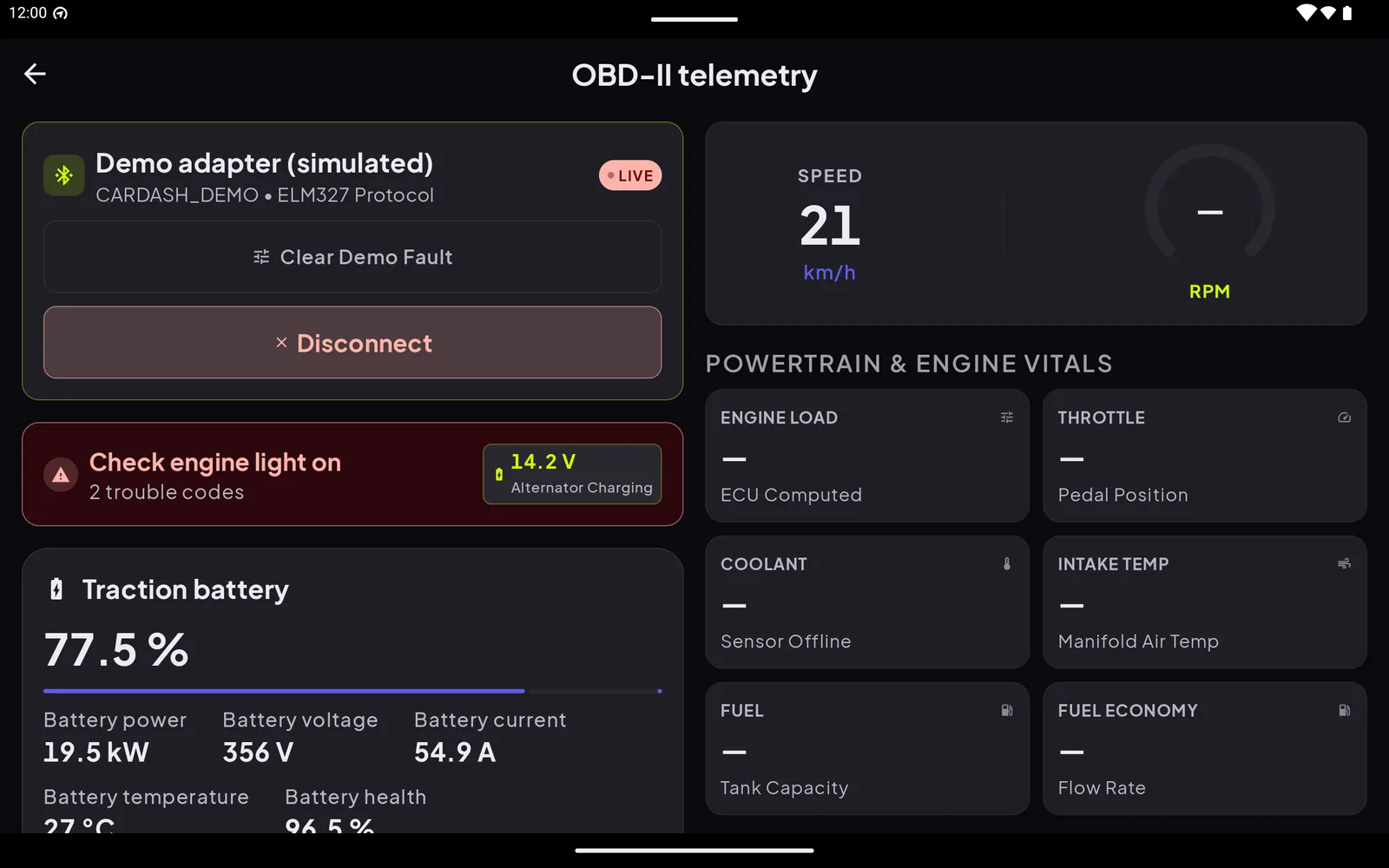 Cardashly-OBD-II-Telemetrie mit dem Demo-Adapter: Geschwindigkeit, Traktionsbatterie, Motorwerte und eine Motorwarnleuchte